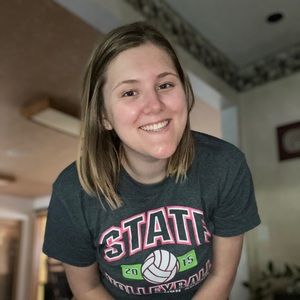 Meet your Posher, Linzee